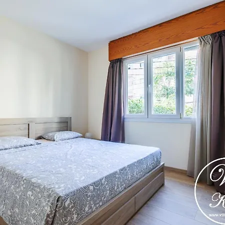 Luxury In Cyprus فيلة